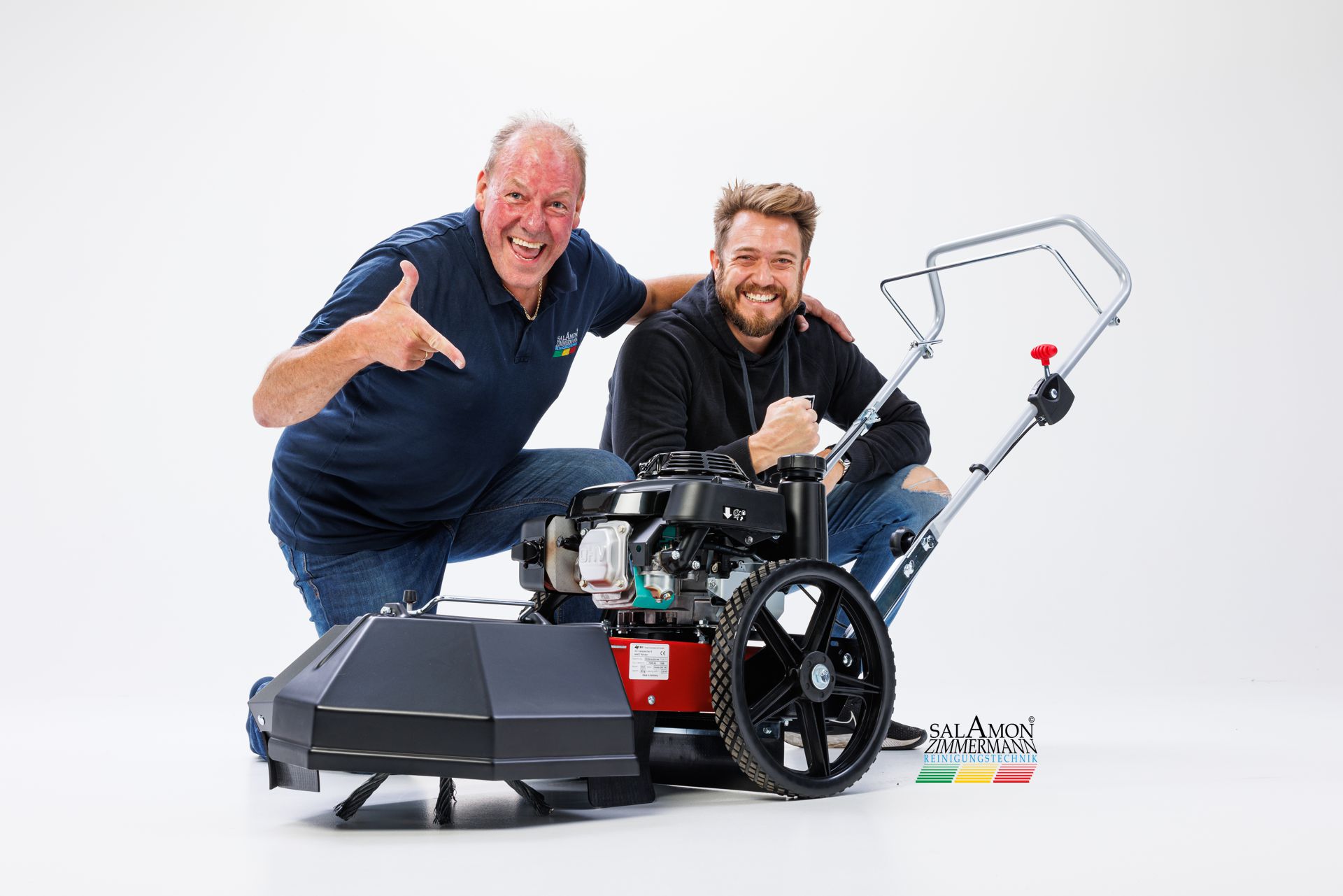 Wildkrautbürstenmaschine als Benziner für die Unkrautentfernung